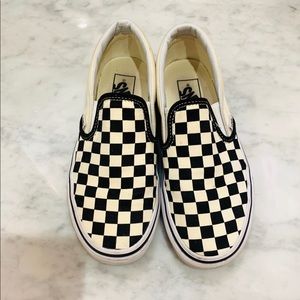 Women’s Checkered Vans Slip-ons